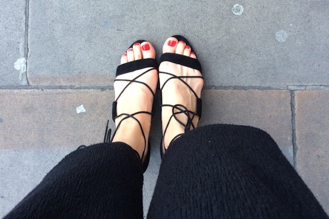 preen press-on toenails