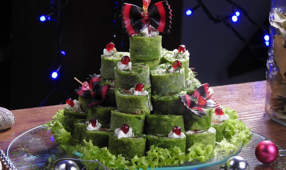 preenph christmas tree shaped christmas meal ideas